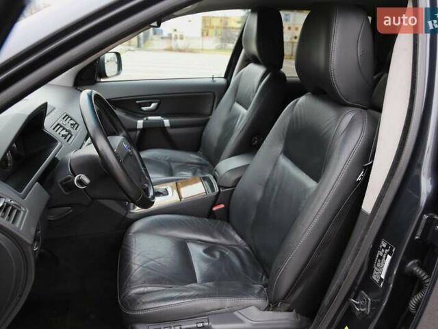 Сірий Вольво ХС90, об'ємом двигуна 3.19 л та пробігом 244 тис. км за 13500 $, фото 8 на Automoto.ua