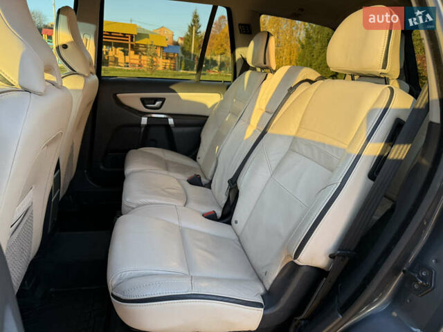 Сірий Вольво ХС90, об'ємом двигуна 2.4 л та пробігом 285 тис. км за 16163 $, фото 38 на Automoto.ua