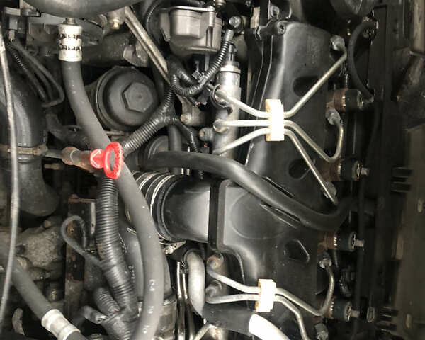 Сірий Вольво ХС90, об'ємом двигуна 2.4 л та пробігом 357 тис. км за 12800 $, фото 12 на Automoto.ua