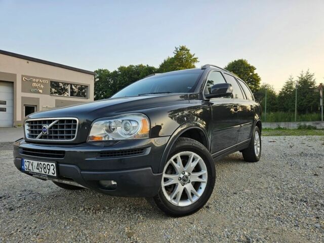 Серый Вольво ХС90, объемом двигателя 2.4 л и пробегом 219 тыс. км за 3500 $, фото 1 на Automoto.ua