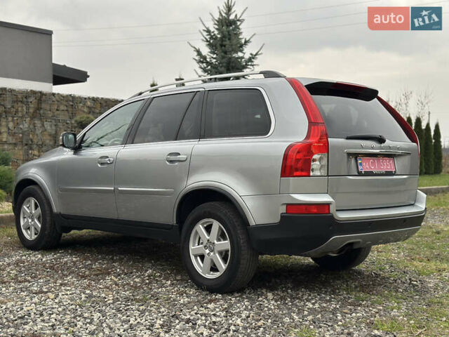 Сірий Вольво ХС90, об'ємом двигуна 2.4 л та пробігом 240 тис. км за 15999 $, фото 23 на Automoto.ua