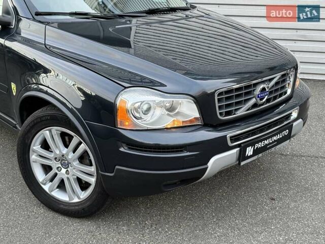 Серый Вольво ХС90, объемом двигателя 3.2 л и пробегом 165 тыс. км за 13900 $, фото 3 на Automoto.ua