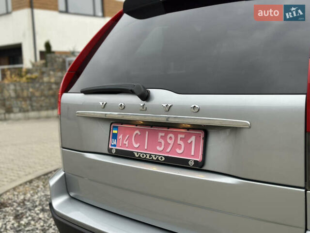 Сірий Вольво ХС90, об'ємом двигуна 2.4 л та пробігом 240 тис. км за 15999 $, фото 38 на Automoto.ua