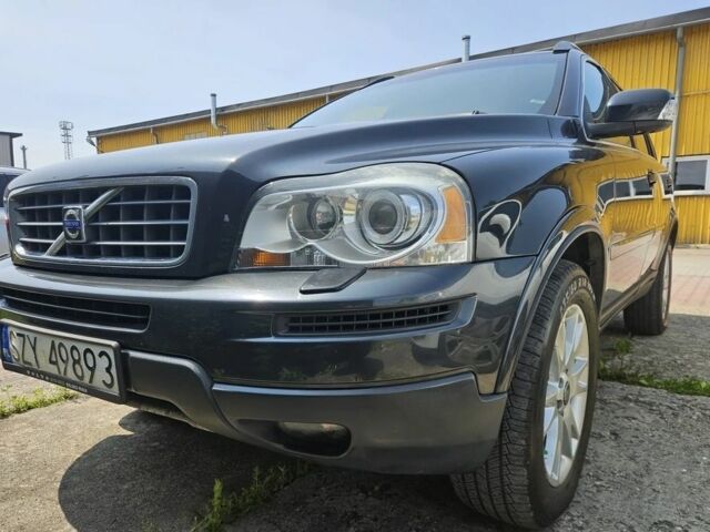 Серый Вольво ХС90, объемом двигателя 2.4 л и пробегом 219 тыс. км за 3500 $, фото 3 на Automoto.ua