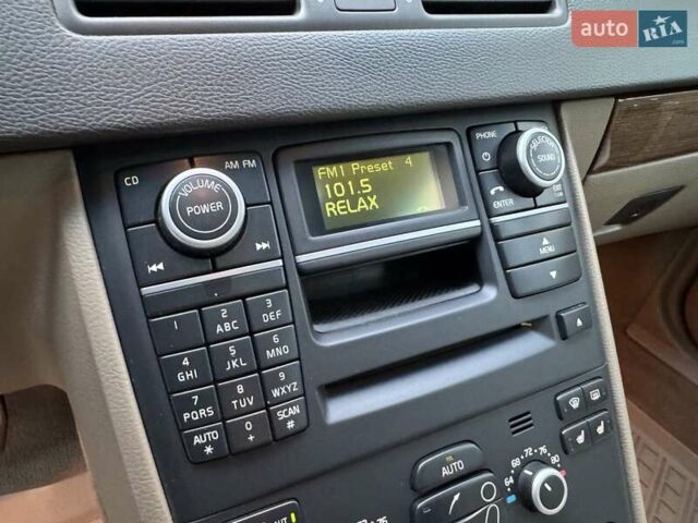 Серый Вольво ХС90, объемом двигателя 3.2 л и пробегом 165 тыс. км за 13900 $, фото 29 на Automoto.ua