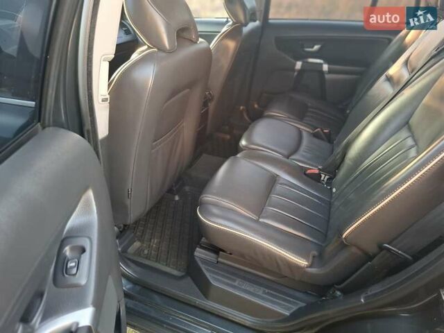 Сірий Вольво ХС90, об'ємом двигуна 2.4 л та пробігом 354 тис. км за 17900 $, фото 20 на Automoto.ua