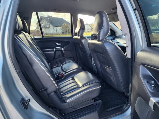 Серый Вольво ХС90, объемом двигателя 2.4 л и пробегом 148 тыс. км за 6394 $, фото 22 на Automoto.ua