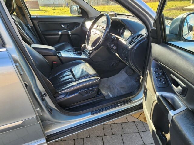 Серый Вольво ХС90, объемом двигателя 2.4 л и пробегом 148 тыс. км за 6394 $, фото 13 на Automoto.ua