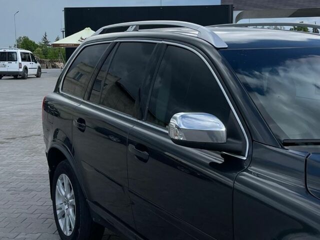 Серый Вольво ХС90, объемом двигателя 2.4 л и пробегом 273 тыс. км за 18000 $, фото 3 на Automoto.ua