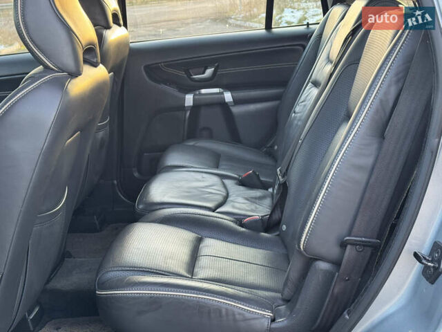 Серый Вольво ХС90, объемом двигателя 2.4 л и пробегом 255 тыс. км за 17400 $, фото 28 на Automoto.ua