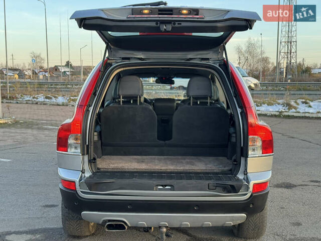 Серый Вольво ХС90, объемом двигателя 2.4 л и пробегом 255 тыс. км за 17400 $, фото 33 на Automoto.ua