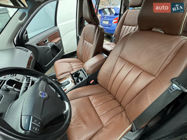 Серый Вольво ХС90, объемом двигателя 2.4 л и пробегом 270 тыс. км за 20500 $, фото 11 на Automoto.ua