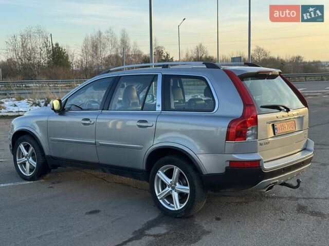 Серый Вольво ХС90, объемом двигателя 2.4 л и пробегом 255 тыс. км за 17400 $, фото 7 на Automoto.ua