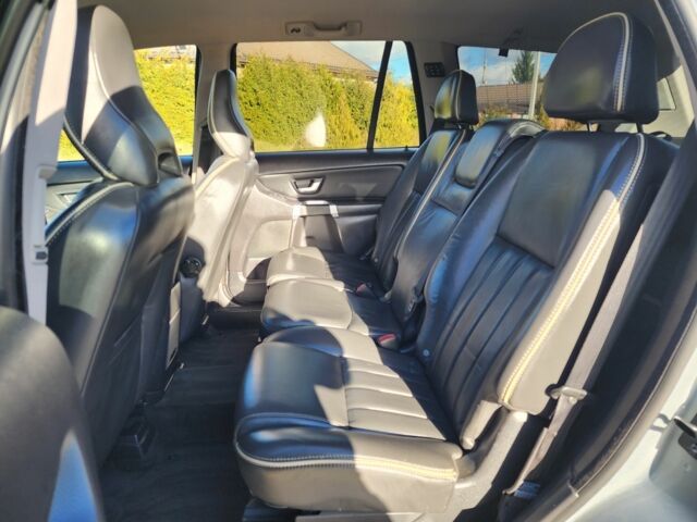 Серый Вольво ХС90, объемом двигателя 2.4 л и пробегом 148 тыс. км за 6394 $, фото 21 на Automoto.ua