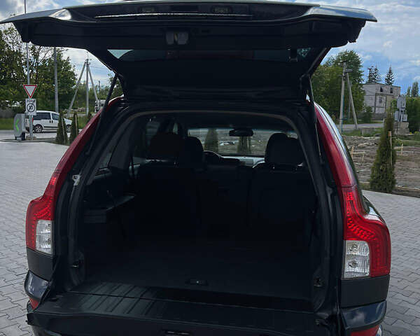 Серый Вольво ХС90, объемом двигателя 2.4 л и пробегом 273 тыс. км за 18000 $, фото 10 на Automoto.ua