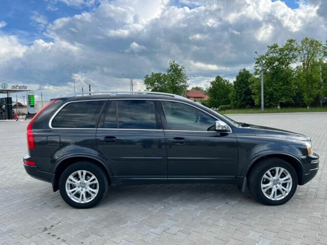 Серый Вольво ХС90, объемом двигателя 2.4 л и пробегом 273 тыс. км за 18000 $, фото 4 на Automoto.ua