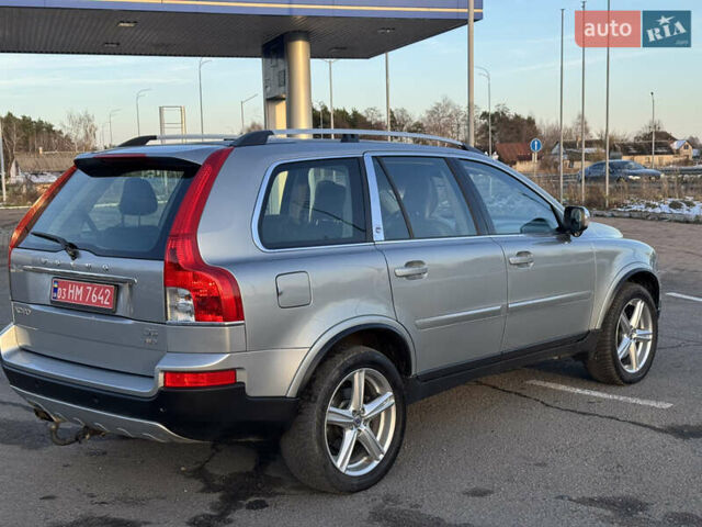 Серый Вольво ХС90, объемом двигателя 2.4 л и пробегом 255 тыс. км за 17400 $, фото 12 на Automoto.ua