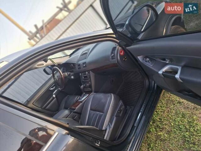 Сірий Вольво ХС90, об'ємом двигуна 2.4 л та пробігом 354 тис. км за 17900 $, фото 25 на Automoto.ua