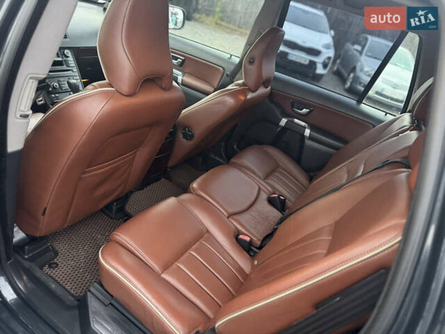 Сірий Вольво ХС90, об'ємом двигуна 2.4 л та пробігом 220 тис. км за 16300 $, фото 51 на Automoto.ua