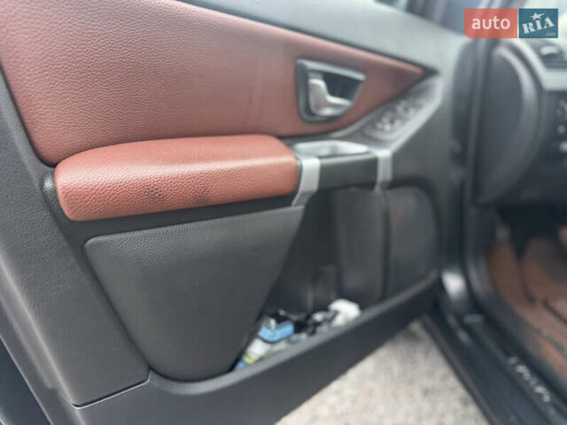 Сірий Вольво ХС90, об'ємом двигуна 2.4 л та пробігом 220 тис. км за 16300 $, фото 56 на Automoto.ua