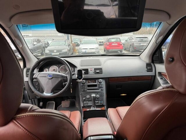 Сірий Вольво ХС90, об'ємом двигуна 2.4 л та пробігом 270 тис. км за 20500 $, фото 10 на Automoto.ua