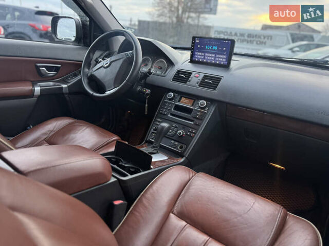 Сірий Вольво ХС90, об'ємом двигуна 2.4 л та пробігом 220 тис. км за 16300 $, фото 48 на Automoto.ua