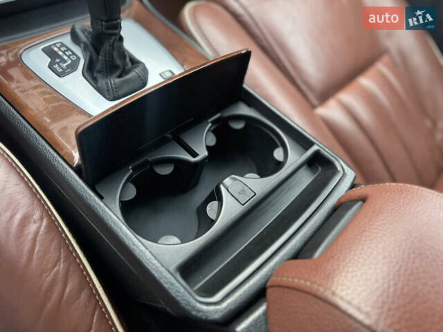 Сірий Вольво ХС90, об'ємом двигуна 2.4 л та пробігом 220 тис. км за 16300 $, фото 62 на Automoto.ua