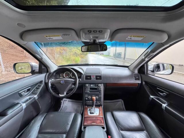 Серый Вольво ХС90, объемом двигателя 3.2 л и пробегом 80 тыс. км за 5800 $, фото 12 на Automoto.ua