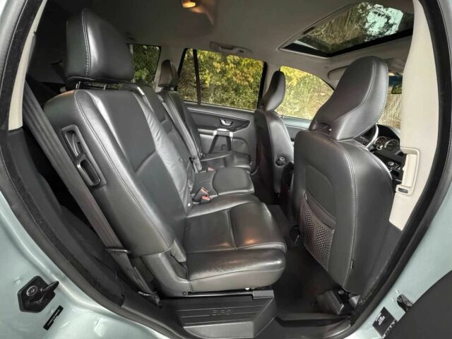 Серый Вольво ХС90, объемом двигателя 3.2 л и пробегом 80 тыс. км за 5800 $, фото 14 на Automoto.ua