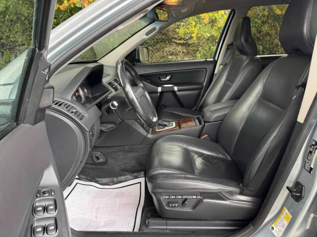 Серый Вольво ХС90, объемом двигателя 3.2 л и пробегом 80 тыс. км за 5800 $, фото 9 на Automoto.ua