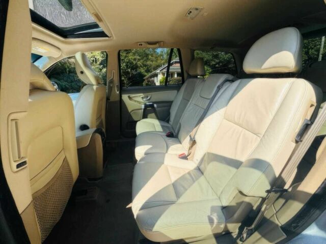 Серый Вольво ХС90, объемом двигателя 3.2 л и пробегом 82 тыс. км за 8900 $, фото 8 на Automoto.ua