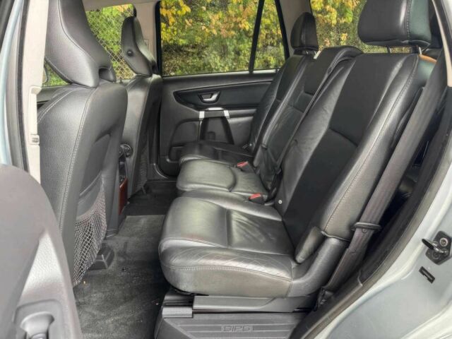 Серый Вольво ХС90, объемом двигателя 3.2 л и пробегом 83 тыс. км за 9700 $, фото 11 на Automoto.ua