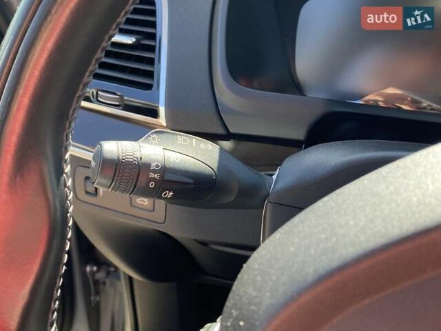 Серый Вольво ХС90, объемом двигателя 1.97 л и пробегом 153 тыс. км за 27750 $, фото 26 на Automoto.ua