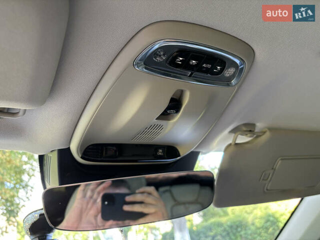 Серый Вольво ХС90, объемом двигателя 1.97 л и пробегом 221 тыс. км за 23500 $, фото 19 на Automoto.ua