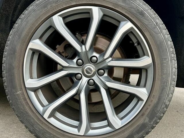 Серый Вольво ХС90, объемом двигателя 2 л и пробегом 150 тыс. км за 30800 $, фото 22 на Automoto.ua