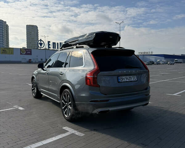 Серый Вольво ХС90, объемом двигателя 1.97 л и пробегом 185 тыс. км за 26300 $, фото 2 на Automoto.ua