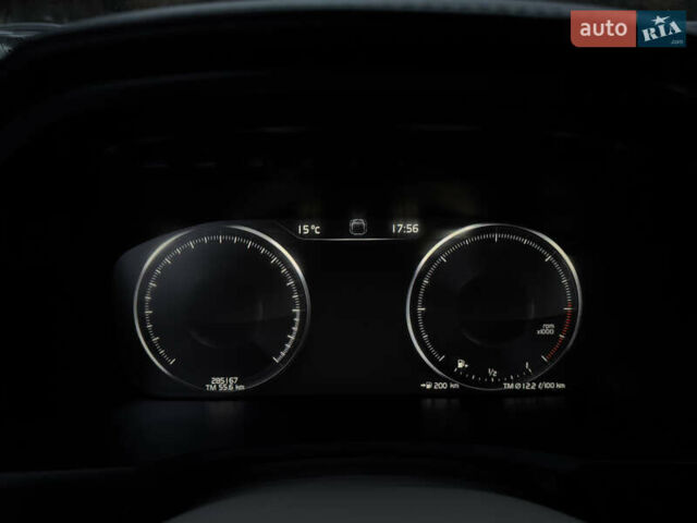 Вольво ХС90 2015 в Бердичеве на Automoto.ua Серый Вольво ХС90, объемом двигателя 2 л и пробегом 284 тыс. км за 25500 $, фото 24 на Automoto.ua