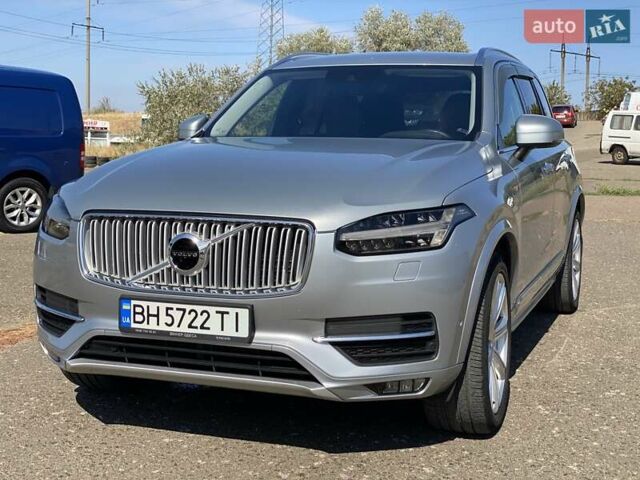 Сірий Вольво ХС90, об'ємом двигуна 1.97 л та пробігом 153 тис. км за 32000 $, фото 1 на Automoto.ua