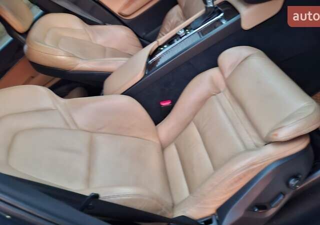 Серый Вольво ХС90, объемом двигателя 1.97 л и пробегом 220 тыс. км за 24900 $, фото 25 на Automoto.ua