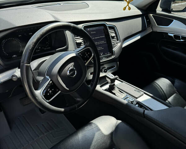 Серый Вольво ХС90, объемом двигателя 1.97 л и пробегом 179 тыс. км за 22299 $, фото 6 на Automoto.ua