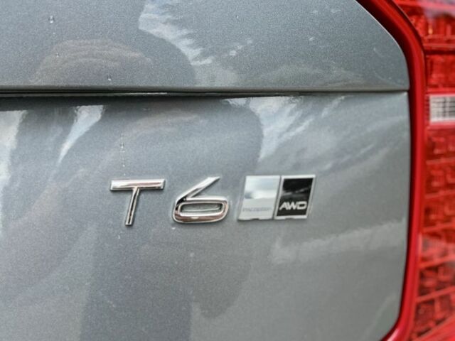 Серый Вольво ХС90, объемом двигателя 2 л и пробегом 150 тыс. км за 30800 $, фото 9 на Automoto.ua