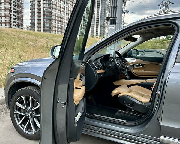 Сірий Вольво ХС90, об'ємом двигуна 1.97 л та пробігом 154 тис. км за 29300 $, фото 21 на Automoto.ua