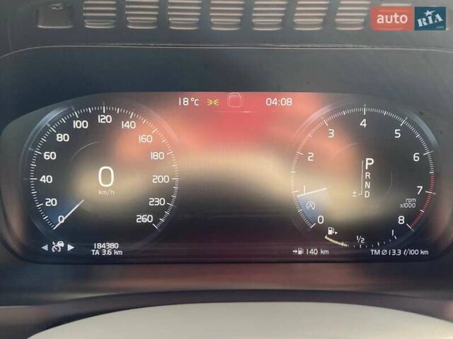 Серый Вольво ХС90, объемом двигателя 2 л и пробегом 183 тыс. км за 26990 $, фото 18 на Automoto.ua