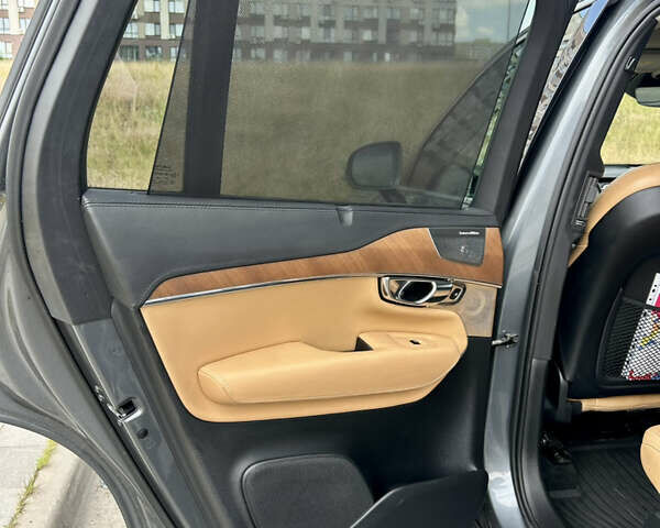 Сірий Вольво ХС90, об'ємом двигуна 1.97 л та пробігом 154 тис. км за 29300 $, фото 30 на Automoto.ua