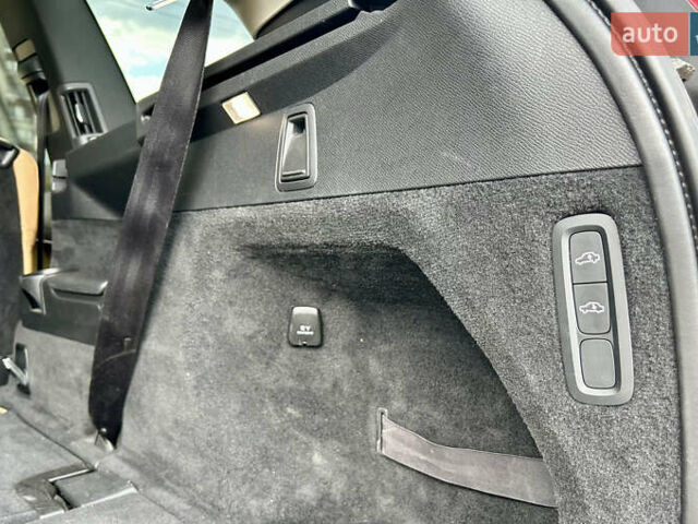 Сірий Вольво ХС90, об'ємом двигуна 1.97 л та пробігом 154 тис. км за 29300 $, фото 43 на Automoto.ua