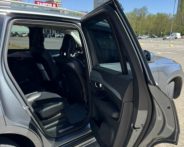 Серый Вольво ХС90, объемом двигателя 1.97 л и пробегом 179 тыс. км за 22299 $, фото 9 на Automoto.ua