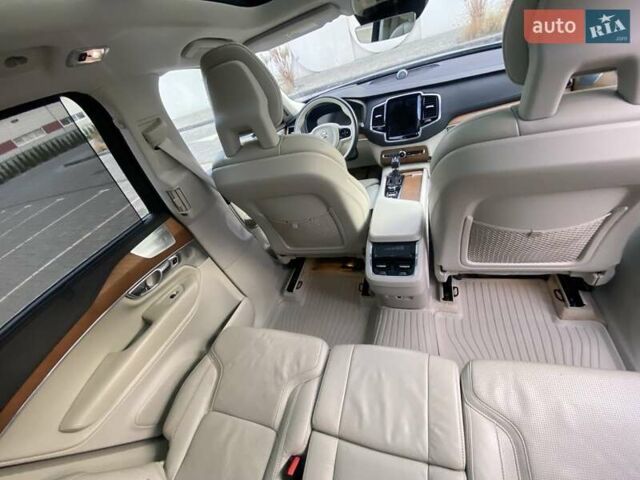 Серый Вольво ХС90, объемом двигателя 1.97 л и пробегом 234 тыс. км за 22999 $, фото 64 на Automoto.ua