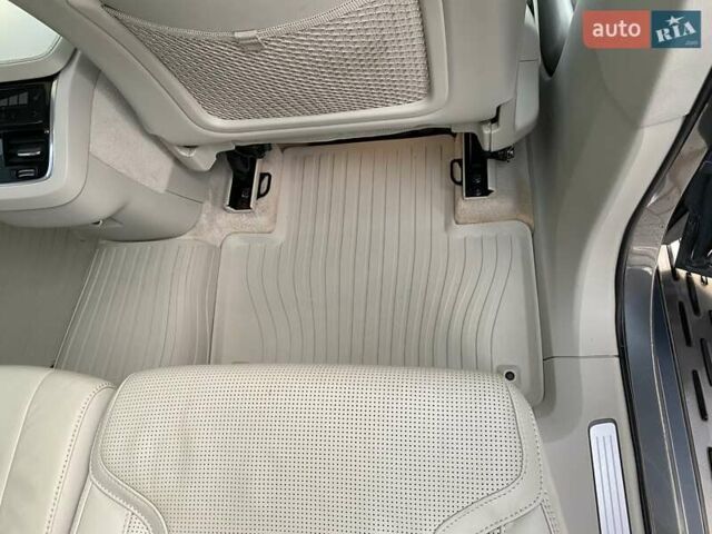 Серый Вольво ХС90, объемом двигателя 1.97 л и пробегом 234 тыс. км за 22999 $, фото 46 на Automoto.ua