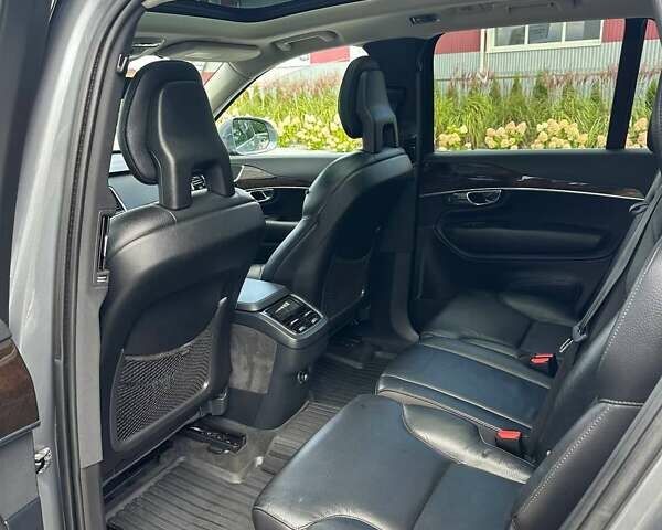 Серый Вольво ХС90, объемом двигателя 1.97 л и пробегом 193 тыс. км за 22500 $, фото 7 на Automoto.ua