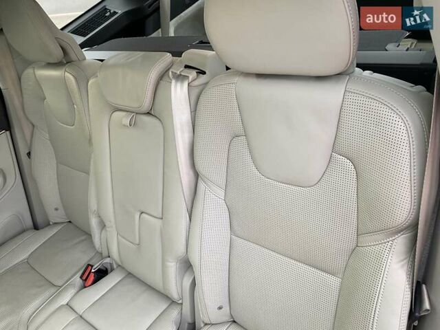 Серый Вольво ХС90, объемом двигателя 1.97 л и пробегом 234 тыс. км за 22999 $, фото 33 на Automoto.ua